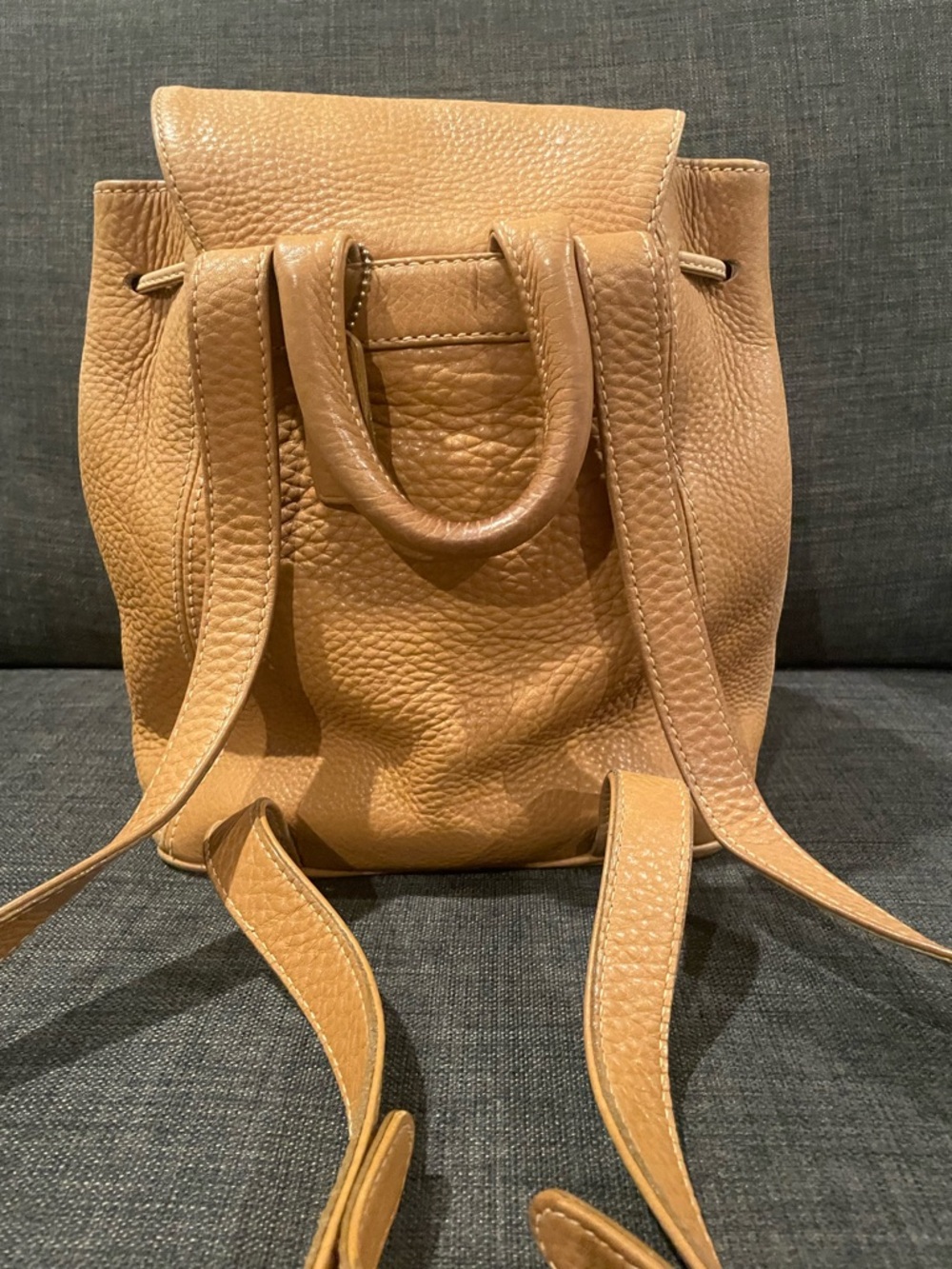 Vintage, Made in Italy, Coach Sonoma small backpack in pebbled leather. #4911. - Picture 3 of 16